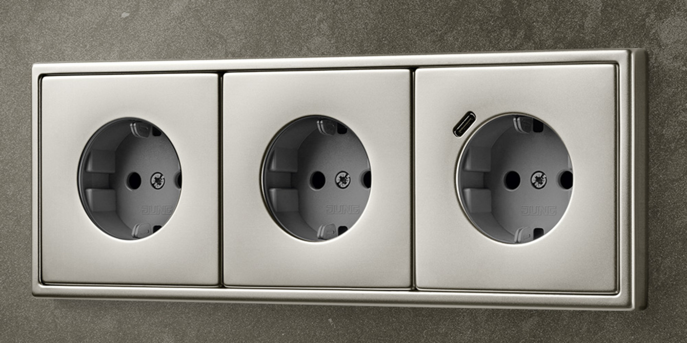 SCHUKO® Steckdosen mit USB bei Elektro Swontinger GmbH in Putzbrunn