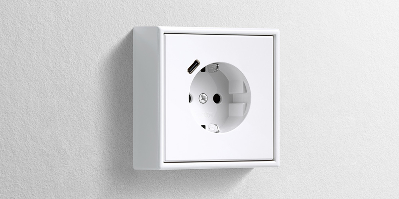 Erweiterter Anschlussraum für die Nachrüstung bei Elektro Swontinger GmbH in Putzbrunn